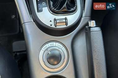 Внедорожник / Кроссовер Mitsubishi Outlander 2010 в 
