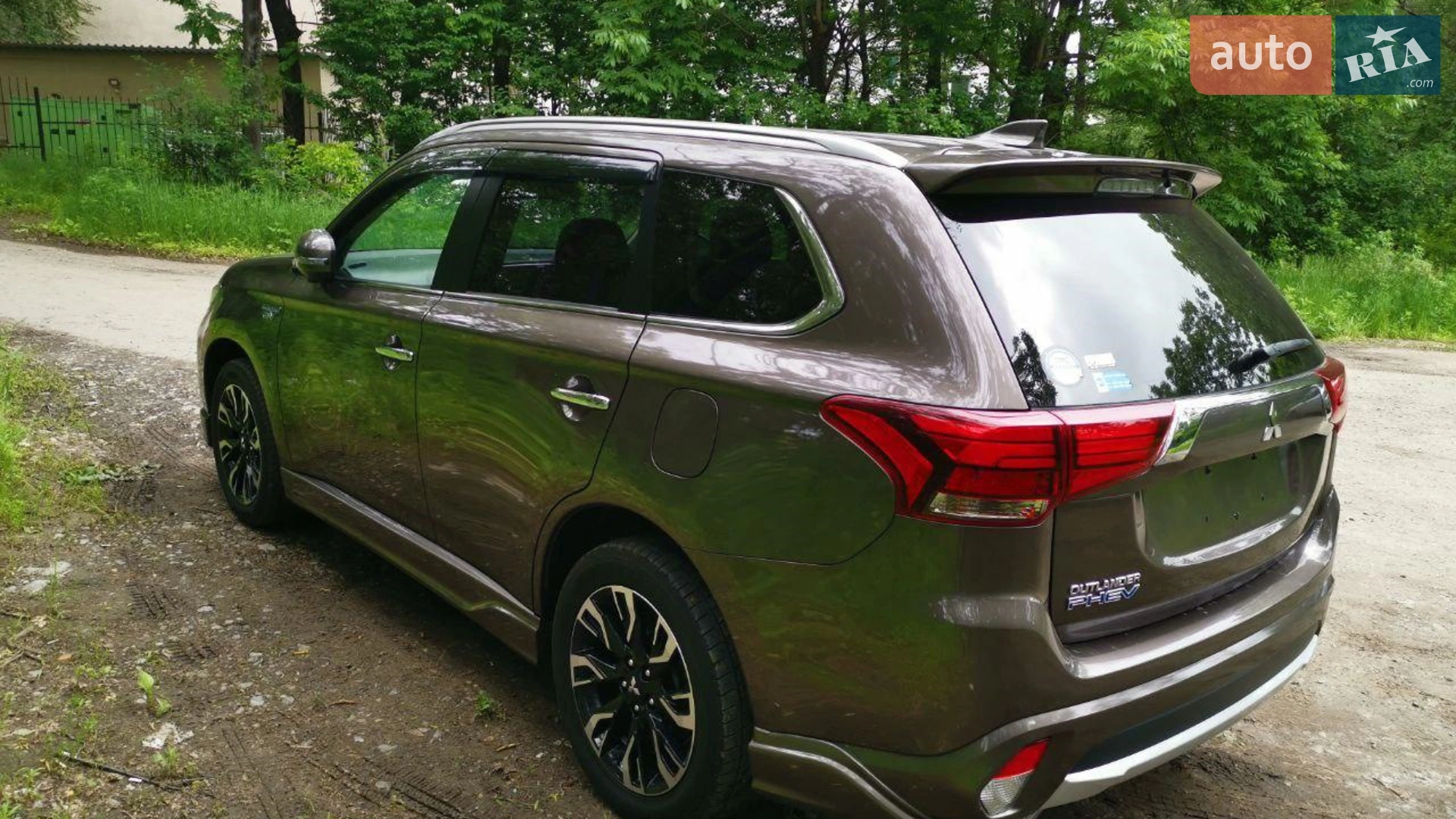 2017 Mitsubishi Outlander - мініатюра 2