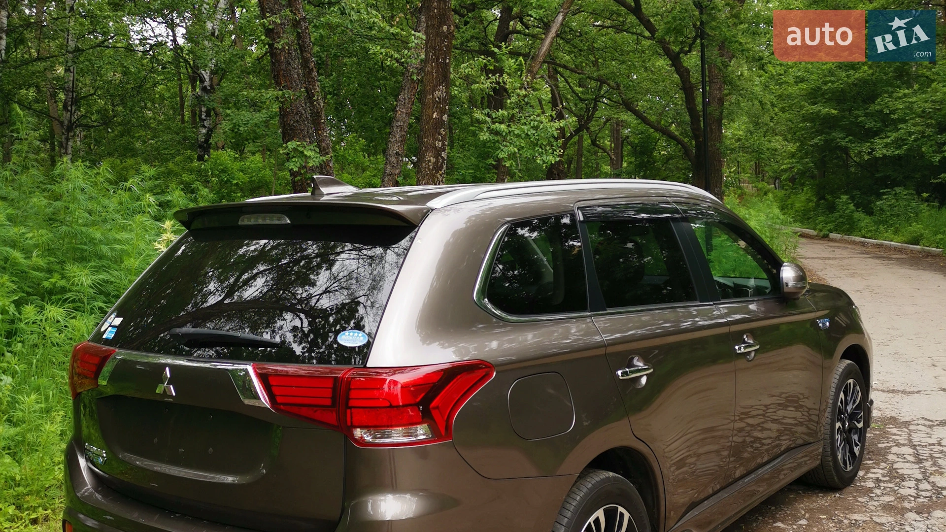 2017 Mitsubishi Outlander - мініатюра 3