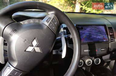 Внедорожник / Кроссовер Mitsubishi Outlander 2008 в 