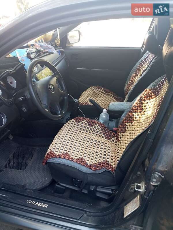 Позашляховик / Кросовер Mitsubishi Outlander 2008 в Миргороді