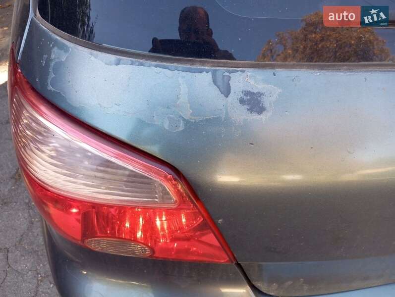 Позашляховик / Кросовер Mitsubishi Outlander 2008 в Миргороді