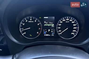 Внедорожник / Кроссовер Mitsubishi Outlander 2021 в 