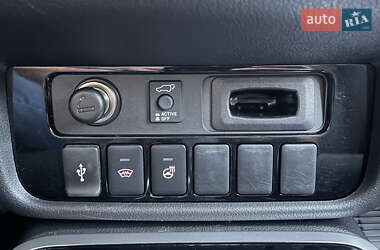 Внедорожник / Кроссовер Mitsubishi Outlander 2020 в 