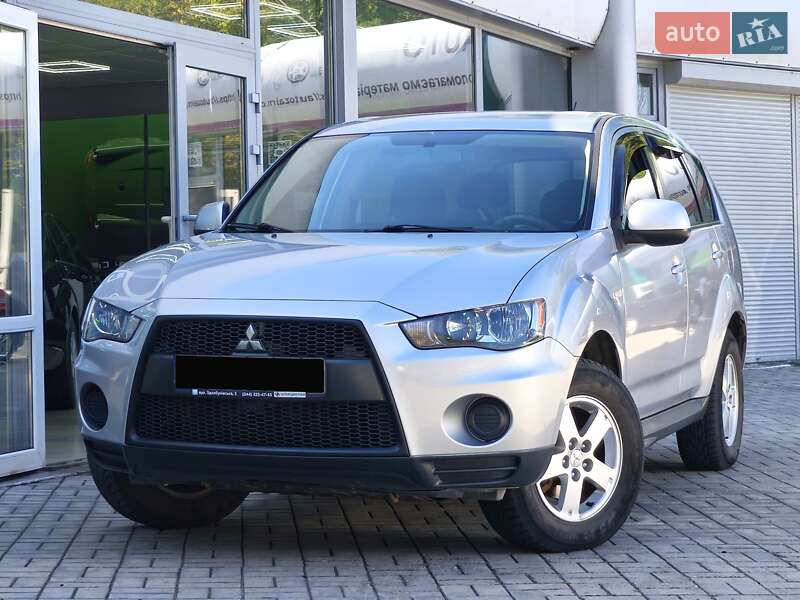 Mitsubishi Outlander 2010