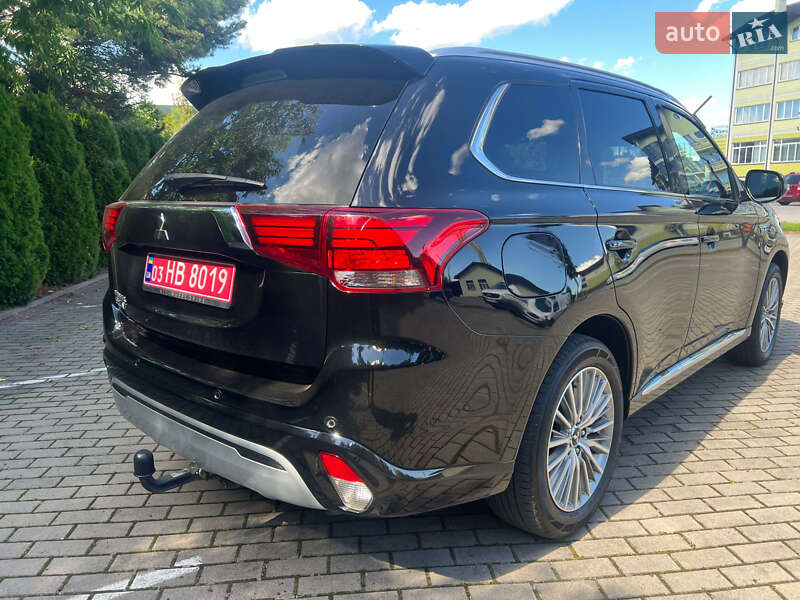 Позашляховик / Кросовер Mitsubishi Outlander 2020 в Львові фото 7 Позашляховик / Кросовер Mitsubishi Outlander 2020 в Львові