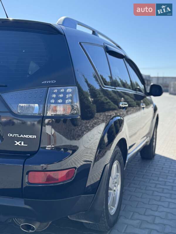 Позашляховик / Кросовер Mitsubishi Outlander 2008 в Дніпрі фото 10 Позашляховик / Кросовер Mitsubishi Outlander 2008 в Дніпрі