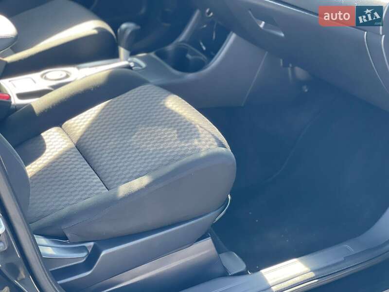 Внедорожник / Кроссовер Mitsubishi Outlander 2013 в Ужгороде