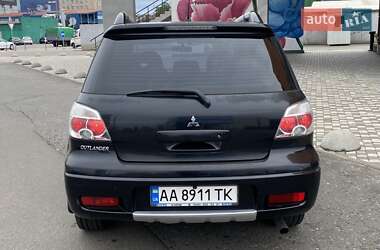 Внедорожник / Кроссовер Mitsubishi Outlander 2008 в 