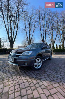 Внедорожник / Кроссовер Mitsubishi Outlander 2008 в 
