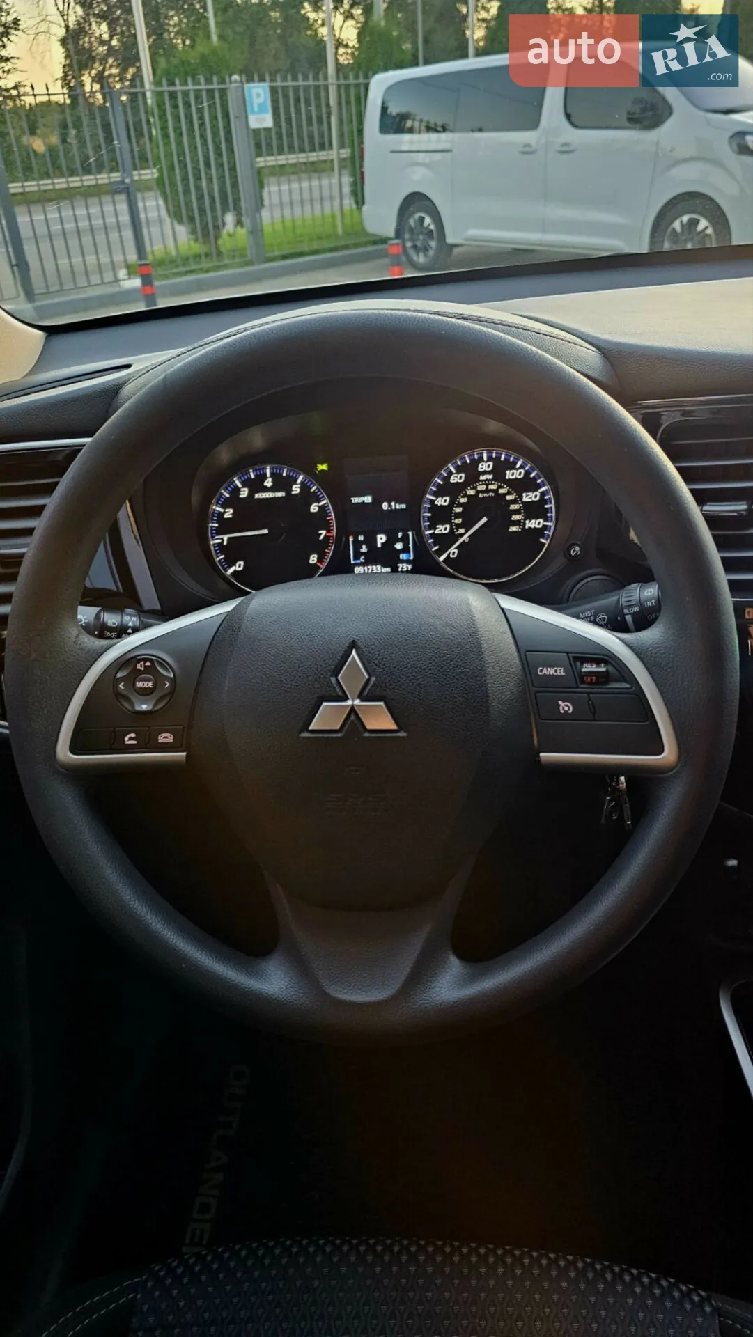2019 Mitsubishi Outlander - мініатюра 13