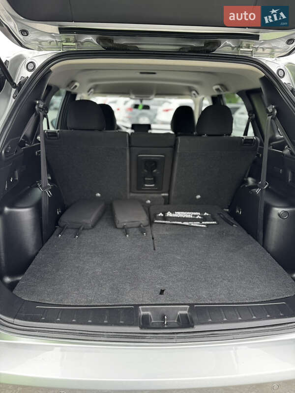 Внедорожник / Кроссовер Mitsubishi Outlander 2022 в Белой Церкви