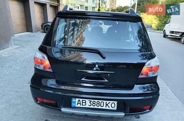 Внедорожник / Кроссовер Mitsubishi Outlander 2006 в 