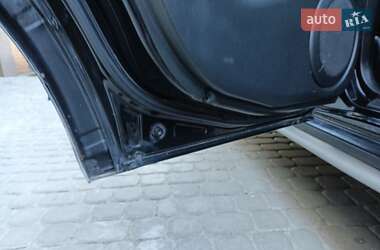 Внедорожник / Кроссовер Mitsubishi Outlander 2006 в 