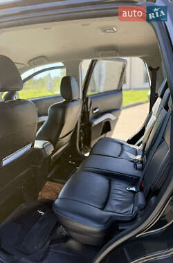 Внедорожник / Кроссовер Mitsubishi Outlander 2010 в 