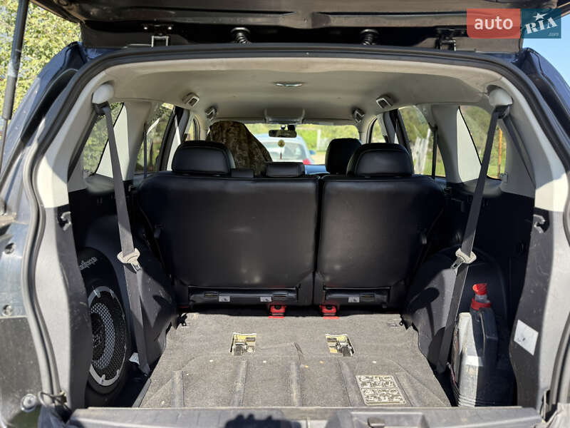 Позашляховик / Кросовер Mitsubishi Outlander 2010 в Львові