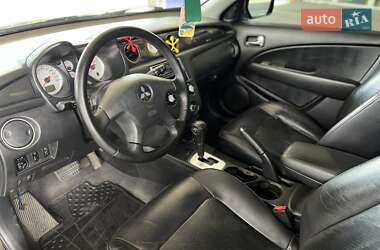 Внедорожник / Кроссовер Mitsubishi Outlander 2007 в 