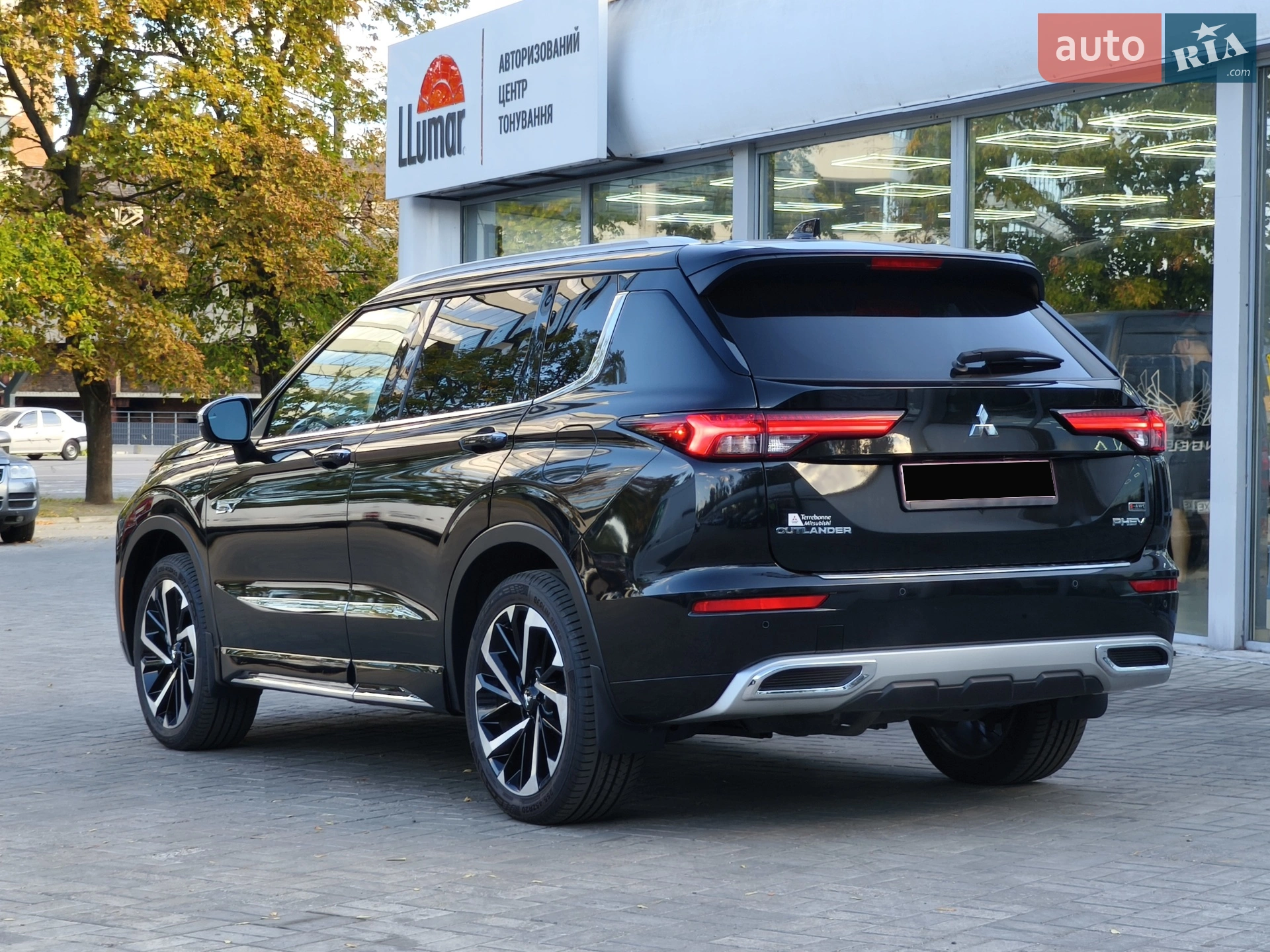 2023 Mitsubishi Outlander - мініатюра 9