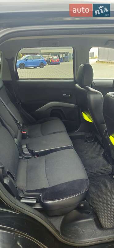 Внедорожник / Кроссовер Mitsubishi Outlander 2010 в Ирпене