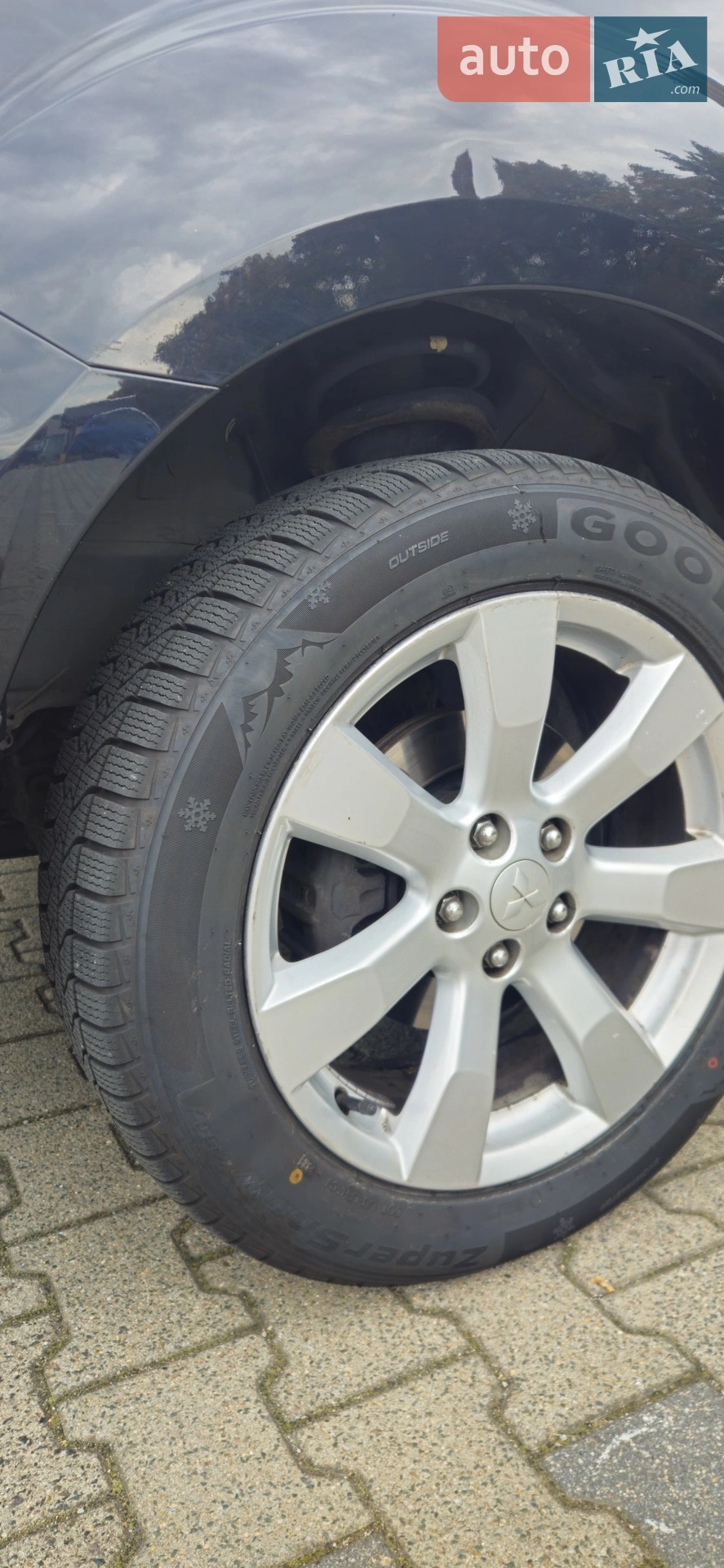 2010 Mitsubishi Outlander - мініатюра 15