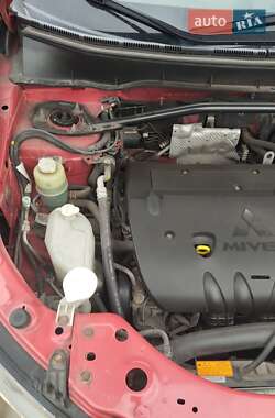 Внедорожник / Кроссовер Mitsubishi Outlander 2008 в 