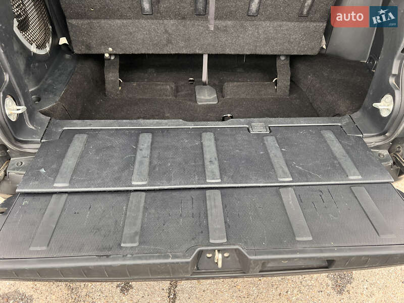 Внедорожник / Кроссовер Mitsubishi Outlander 2012 в Тячеве