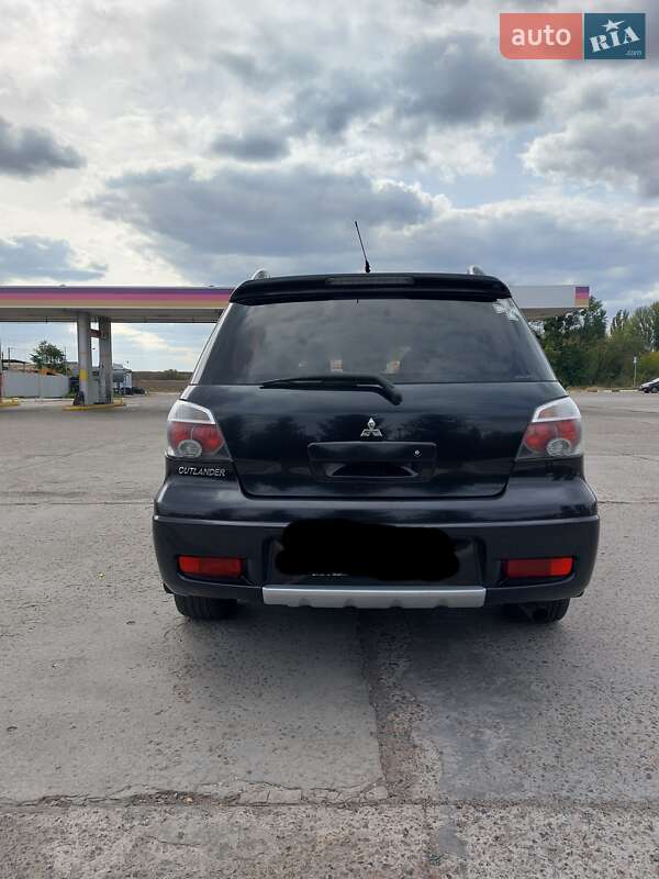 Внедорожник / Кроссовер Mitsubishi Outlander 2006 в Черкассах