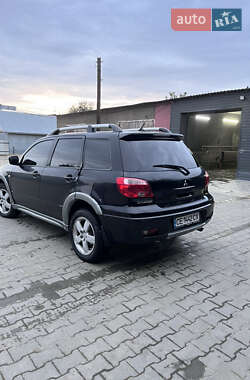 Внедорожник / Кроссовер Mitsubishi Outlander 2006 в 