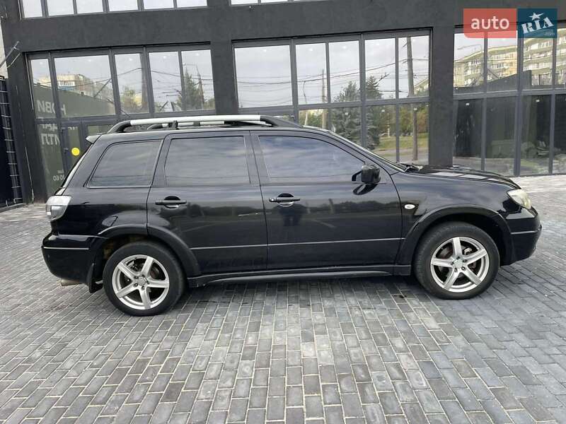 Внедорожник / Кроссовер Mitsubishi Outlander 2006 в Полтаве