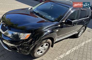 Внедорожник / Кроссовер Mitsubishi Outlander 2008 в 