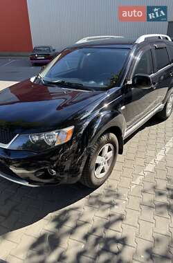 Внедорожник / Кроссовер Mitsubishi Outlander 2008 в 