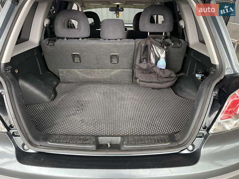 Внедорожник / Кроссовер Mitsubishi Outlander 2004 в Хмельницком