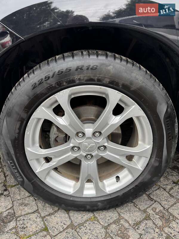 Позашляховик / Кросовер Mitsubishi Outlander 2013 в Чернівцях