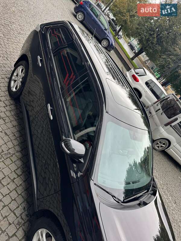 Позашляховик / Кросовер Mitsubishi Outlander 2013 в Чернівцях