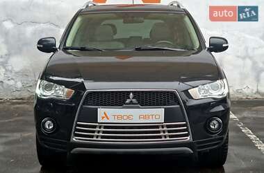 Внедорожник / Кроссовер Mitsubishi Outlander 2010 в 