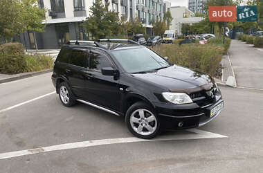 Внедорожник / Кроссовер Mitsubishi Outlander 2008 в 
