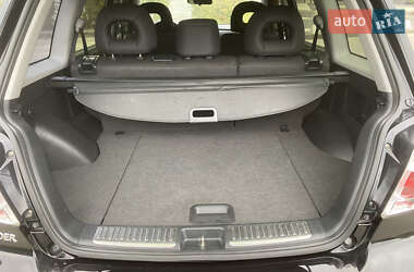 Внедорожник / Кроссовер Mitsubishi Outlander 2008 в 