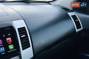 Внедорожник / Кроссовер Mitsubishi Outlander 2007 в 