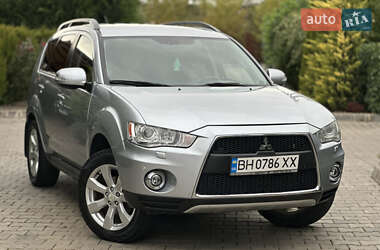 Внедорожник / Кроссовер Mitsubishi Outlander 2011 в Одессе