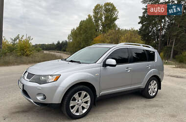 Внедорожник / Кроссовер Mitsubishi Outlander 2008 в 