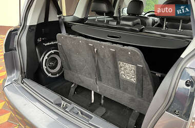Внедорожник / Кроссовер Mitsubishi Outlander 2012 в 
