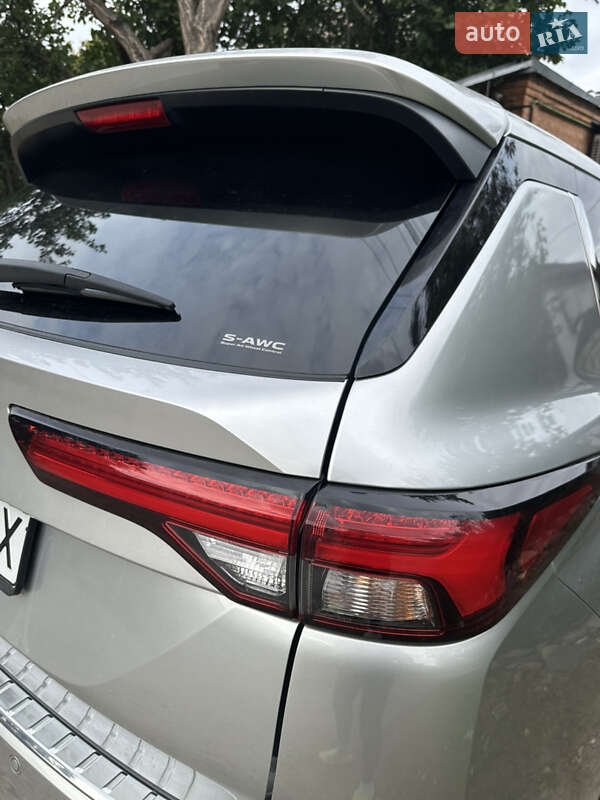 Позашляховик / Кросовер Mitsubishi Outlander 2021 в Харкові фото 6 Позашляховик / Кросовер Mitsubishi Outlander 2021 в Харкові