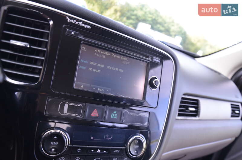 Внедорожник / Кроссовер Mitsubishi Outlander 2013 в Дрогобыче
