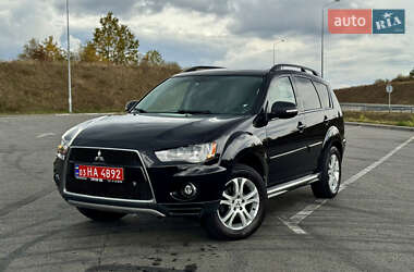 Внедорожник / Кроссовер Mitsubishi Outlander 2011 в Полтаве