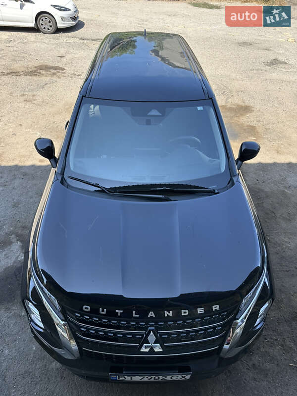 Позашляховик / Кросовер Mitsubishi Outlander 2022 в Одесі фото 17 Позашляховик / Кросовер Mitsubishi Outlander 2022 в Одесі