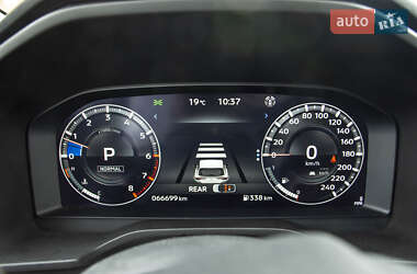 Позашляховик / Кросовер Mitsubishi Outlander 2021 в  фото 19 Позашляховик / Кросовер Mitsubishi Outlander 2021 в