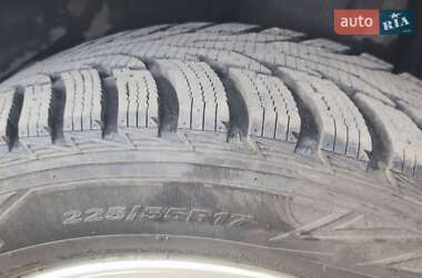 Внедорожник / Кроссовер Mitsubishi Outlander 2005 в 