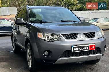 Внедорожник / Кроссовер Mitsubishi Outlander 2007 в 