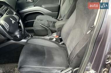 Внедорожник / Кроссовер Mitsubishi Outlander 2007 в 