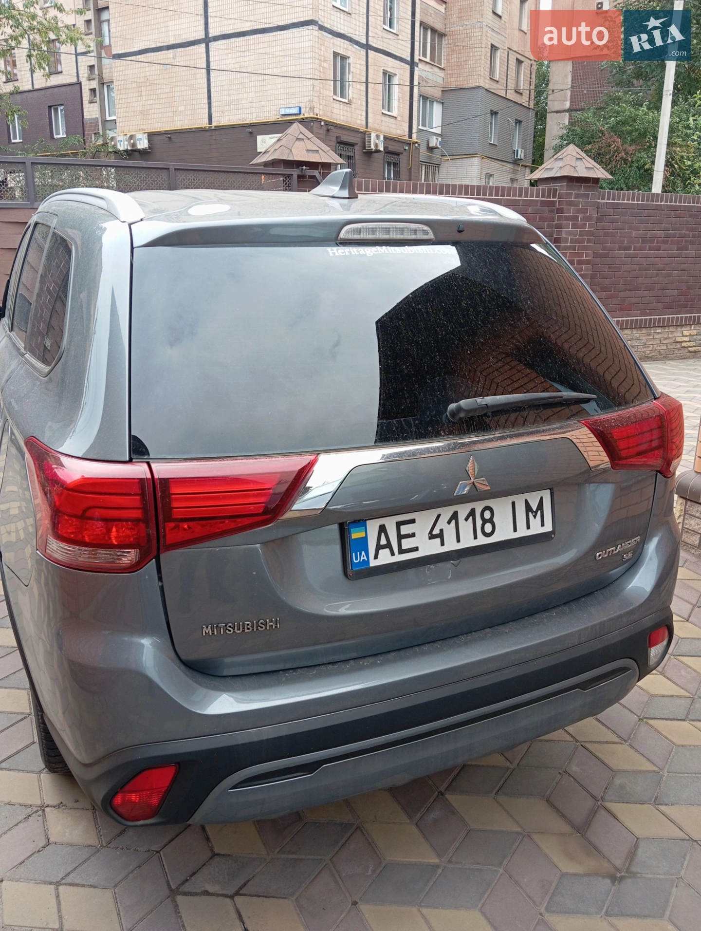 2017 Mitsubishi Outlander - мініатюра 2